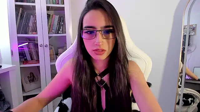 AgathaBlair online show from May 2026 12:13:02 PM