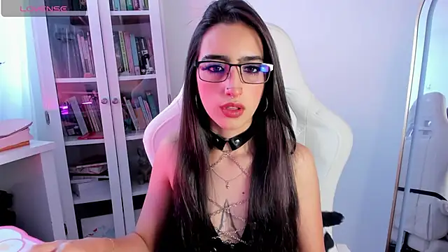 AgathaBlair online show from June 2026 04:17:01 PM