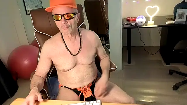 hotdadbod online show from January 2026 09:40:02 PM