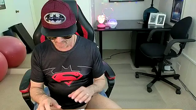 Snapshot of hotdadbod chatting on September 2025 08:41:01 PM hotdadbod online show from September 2025 08:41:01 PM
