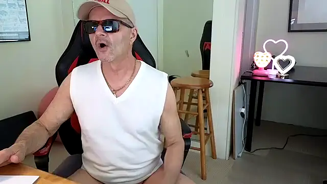 Snapshot of hotdadbod chatting on January 2025 09:16:01 PM hotdadbod online show from January 2025 09:16:01 PM