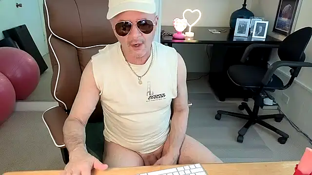 hotdadbod online show from January 2026 09:29:01 PM