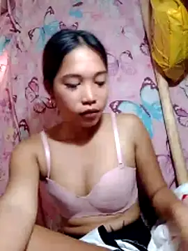 hottie zaira online show from May 2026 12:44:02 AM