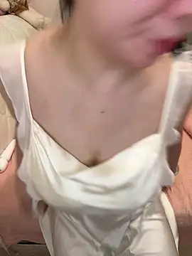 xichunhh online show from May 2026 03:01:02 PM