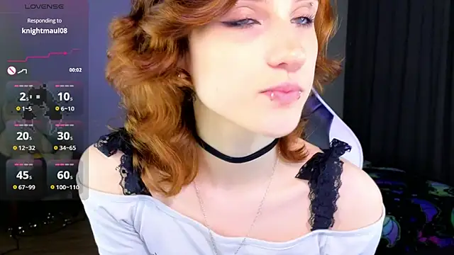 Snapshot of vampi_queen chatting on August 2026 06:39:01 PM vampi queen online show from August 2026 06:39:01 PM