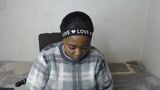 African Busty online show from June 2026 04:59:01 PM
