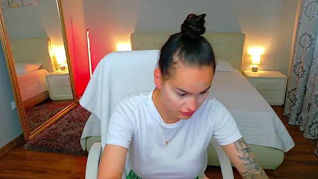 BabyyGirll  online show from May 2026 03:47:02 AM