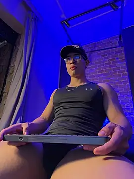 GrayAndrews online show from June 2026 03:01:02 AM