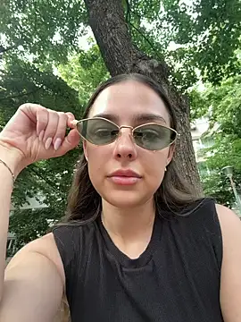 ScarletColesX online show from June 2026 01:27:02 PM