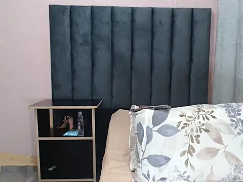 Snapshot of ORCHIDAFRICAx chatting on May 2026 11:23:02 PM ORCHIDAFRICAx online show from May 2026 11:23:02 PM