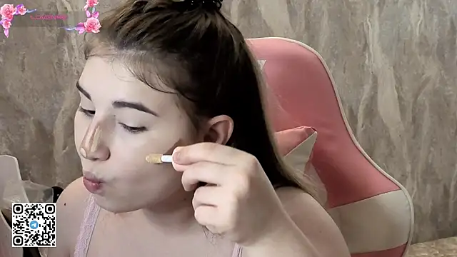 softiekitty online show from June 2026 02:45:01 PM