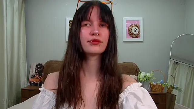 VivianCaro online show from May 2026 08:22:02 AM