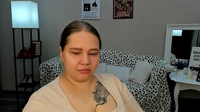 Snapshot of DianaKristol chatting on May 2026 05:35:02 PM DianaKristol online show from May 2026 05:35:02 PM