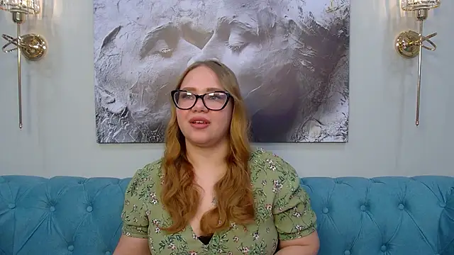 Snapshot of DianaKristol chatting on June 2026 06:14:01 PM DianaKristol online show from June 2026 06:14:01 PM