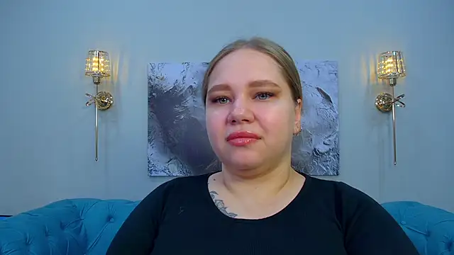 Snapshot of DianaKristol chatting on June 2026 06:14:01 AM DianaKristol online show from June 2026 06:14:01 AM