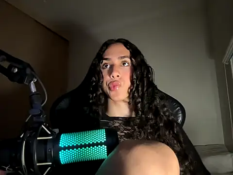 Snapshot of marquezaaa chatting on May 2026 01:37:01 AM marquezaaa online show from May 2026 01:37:01 AM