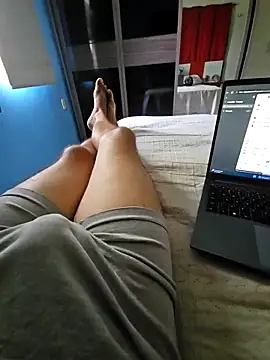 KLAUSGOSTOS40 online show from May 2026 05:19:02 PM