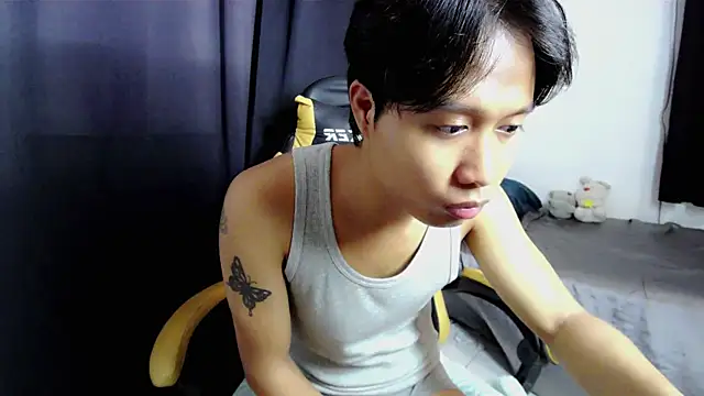 Snapshot of caspian_cum chatting on June 2026 01:44:01 AM caspian cum online show from June 2026 01:44:01 AM