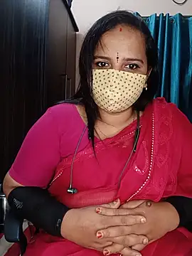pirainilla online show from June 2026 04:30:01 PM