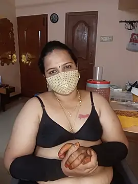 pirainilla online show from May 2026 06:02:02 PM