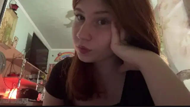 EmmaLovelyBB online show from May 2026 07:43:02 PM