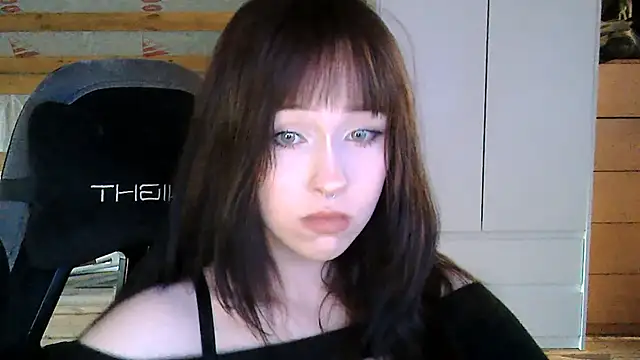 NoirEva online show from June 2026 04:51:01 PM