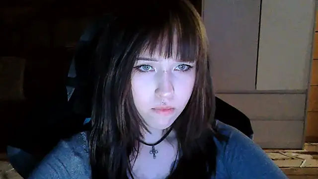 NoirEva online show from May 2026 07:11:02 PM