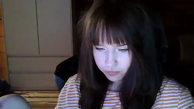 NoirEva online show from May 2026 09:45:01 PM
