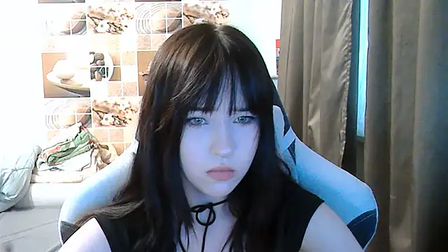 NoirEva online show from July 2026 04:40:02 PM
