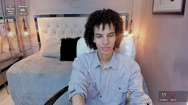 Snapshot of felix_haze chatting on June 2026 06:02:01 PM felix haze online show from June 2026 06:02:01 PM