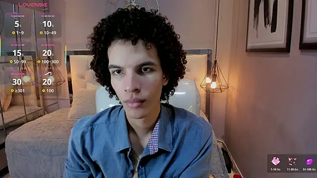 Snapshot of felix_haze chatting on May 2026 05:41:01 PM felix haze online show from May 2026 05:41:01 PM
