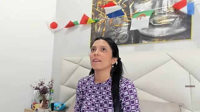 lunaasmithh online show from July 2026 11:38:02 AM