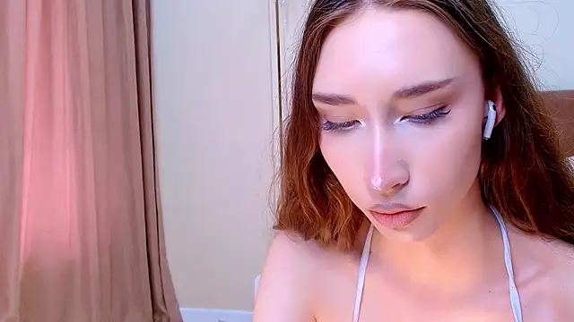 Snapshot of lalisabrown chatting on June 2026 10:49:02 AM lalisabrown online show from June 2026 10:49:02 AM