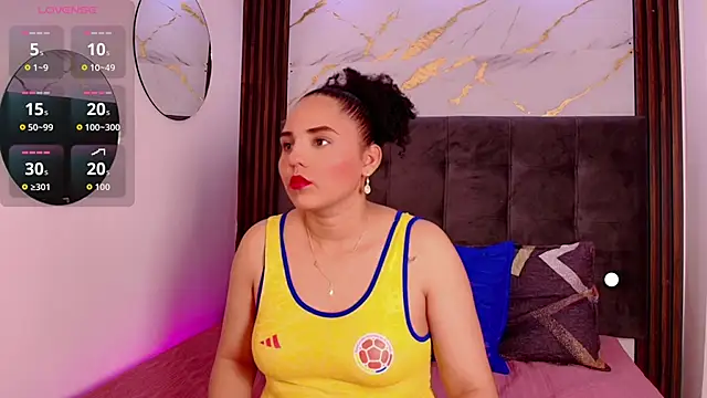 Snapshot of Sol__Latina chatting on June 2026 03:34:02 AM Sol Latina online show from June 2026 03:34:02 AM