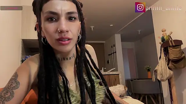 niah 11 online show from May 2026 11:21:02 PM