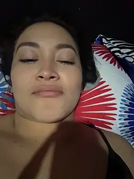 Snapshot of Tatiana123_ chatting on May 2026 08:20:02 PM Tatiana123 online show from May 2026 08:20:02 PM