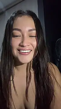Snapshot of Tatiana123_ chatting on May 2026 05:05:02 AM Tatiana123 online show from May 2026 05:05:02 AM