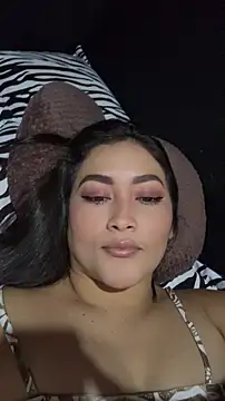 Snapshot of Tatiana123_ chatting on May 2026 04:18:01 PM Tatiana123 online show from May 2026 04:18:01 PM