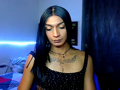 Snapshot of Alexxasexy chatting on May 2026 08:18:02 PM Alexxasexy online show from May 2026 08:18:02 PM