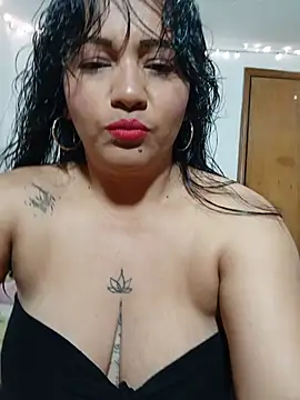 Snapshot of agatha_tittis chatting on May 2026 12:51:01 AM agatha tittis online show from May 2026 12:51:01 AM