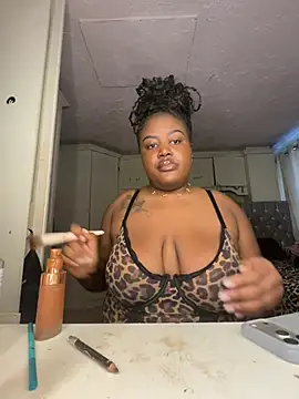 Starblissx online show from May 2026 07:03:02 PM