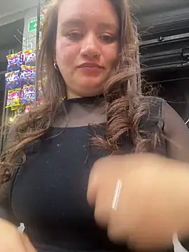 Snapshot of Sami_ferrer chatting on June 2026 11:57:02 PM Sami ferrer online show from June 2026 11:57:02 PM