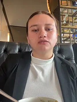 Snapshot of Sami_ferrer chatting on May 2026 05:34:02 PM Sami ferrer online show from May 2026 05:34:02 PM