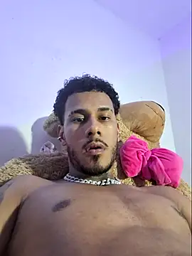 boyzac  online show from May 2026 10:48:02 PM
