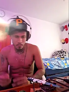boyzac  online show from May 2026 07:53:02 PM