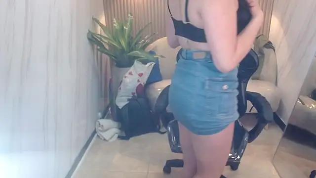 Violett tf online show from June 2026 08:52:01 PM