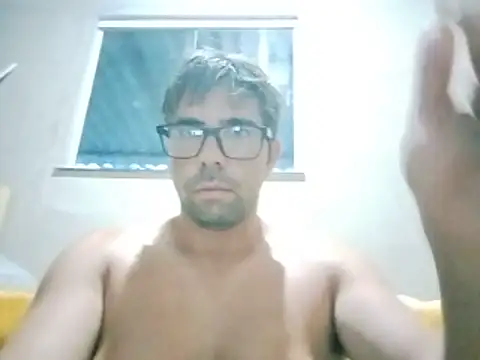 Rodrigo123hjsbdnd online show from May 2026 08:19:01 PM
