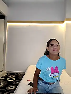 Freyapasion online show from May 2026 08:24:02 PM