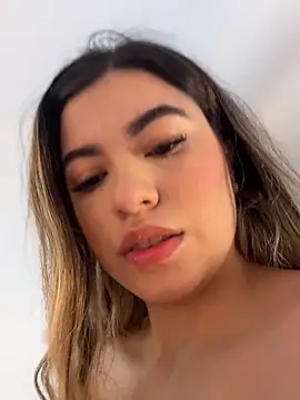 Vicky Rico  online show from June 2026 03:45:02 AM
