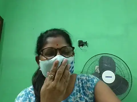 Kavya17 online show from June 2026 04:23:02 PM